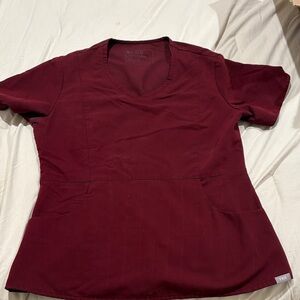 Figs Women's Deep Red Short Sleeve Top